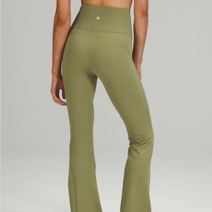 Lululemon Bronze Green Super High-Rise Groove pant, size 8